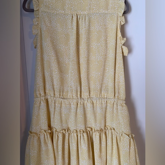 Cute yellow and white dress - Picture 5 of 5